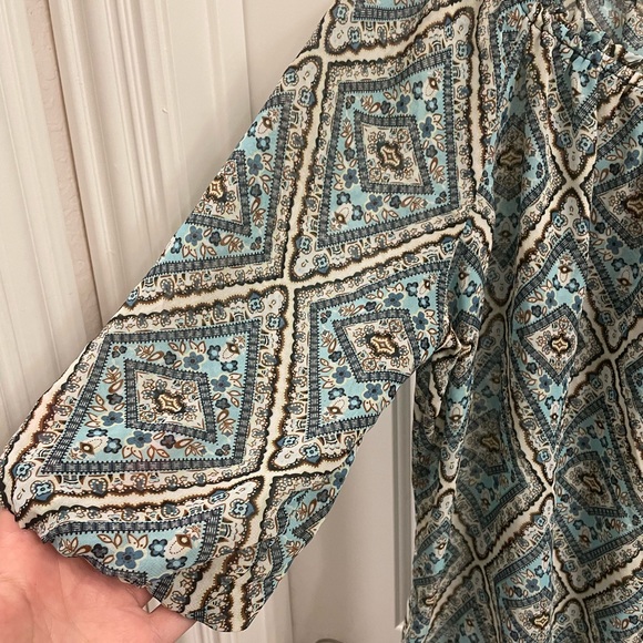 Lilly Lou Large Multicolor Boho Print Tie Top - Picture 4 of 6